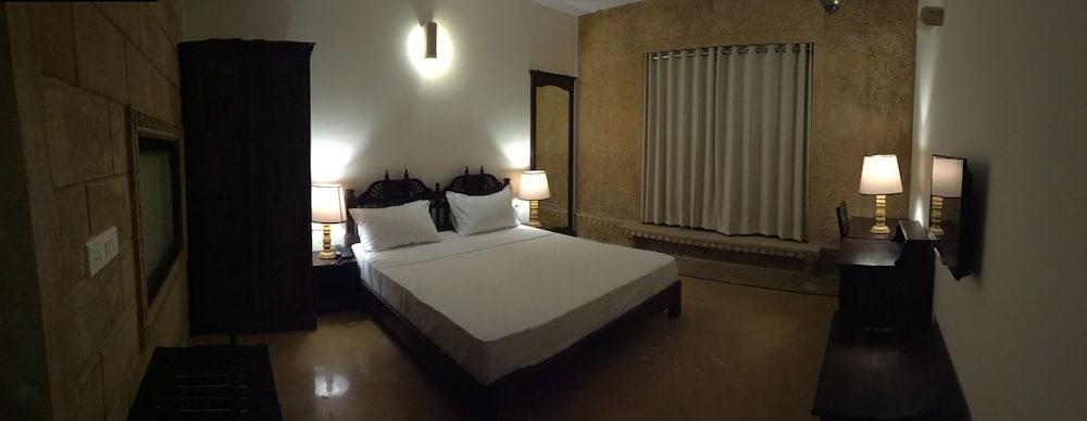 Hotel Golden Haveli Джайсалмер Екстер'єр фото